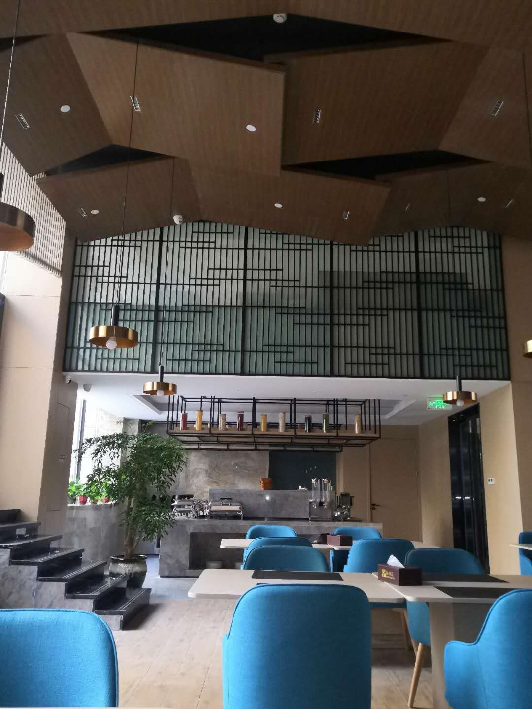 酒店屏風